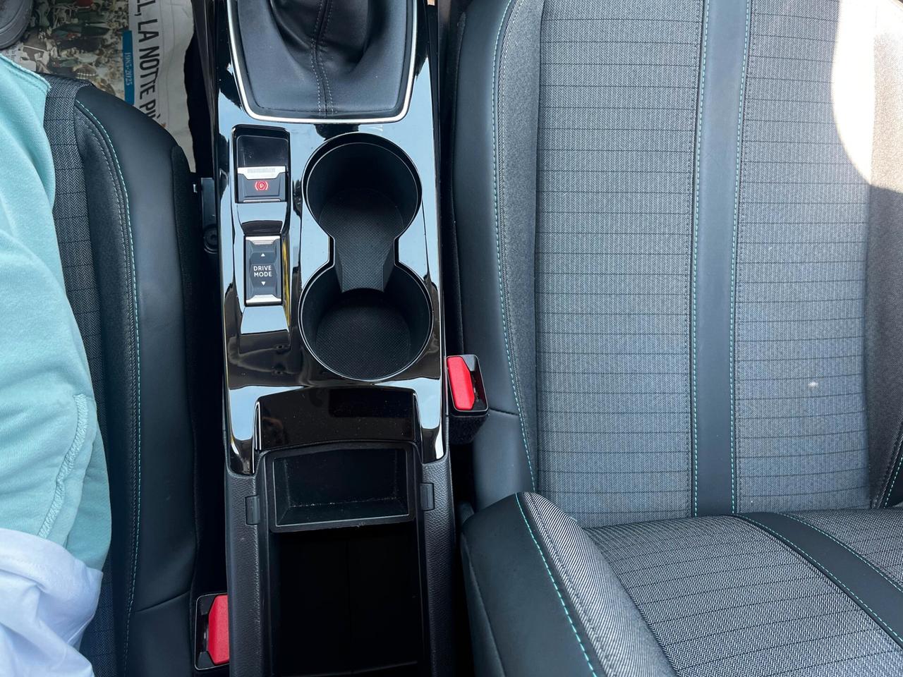 Peugeot 208 PureTech 100 Stop&Start 5 porte Allure