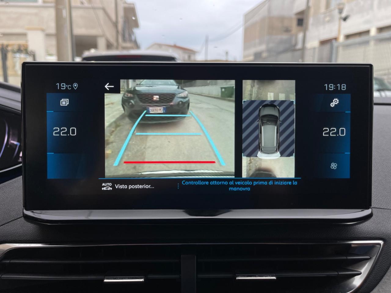PEUGEOT 3008 GT 1.5 130CV EAT8 Cam 2022