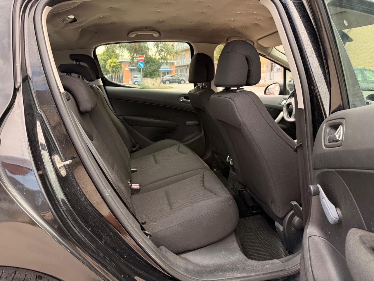 Peugeot 308 Restyling 1.6 HDi 5p. Premium Full Perfett