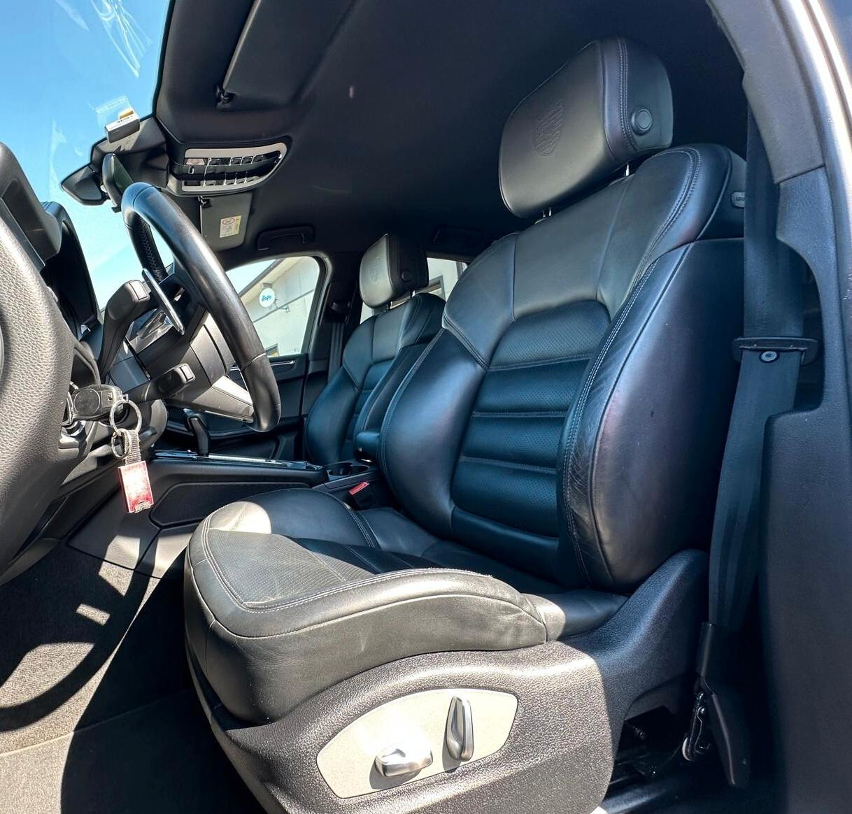 Porsche Macan T 2.0 265CV pelle