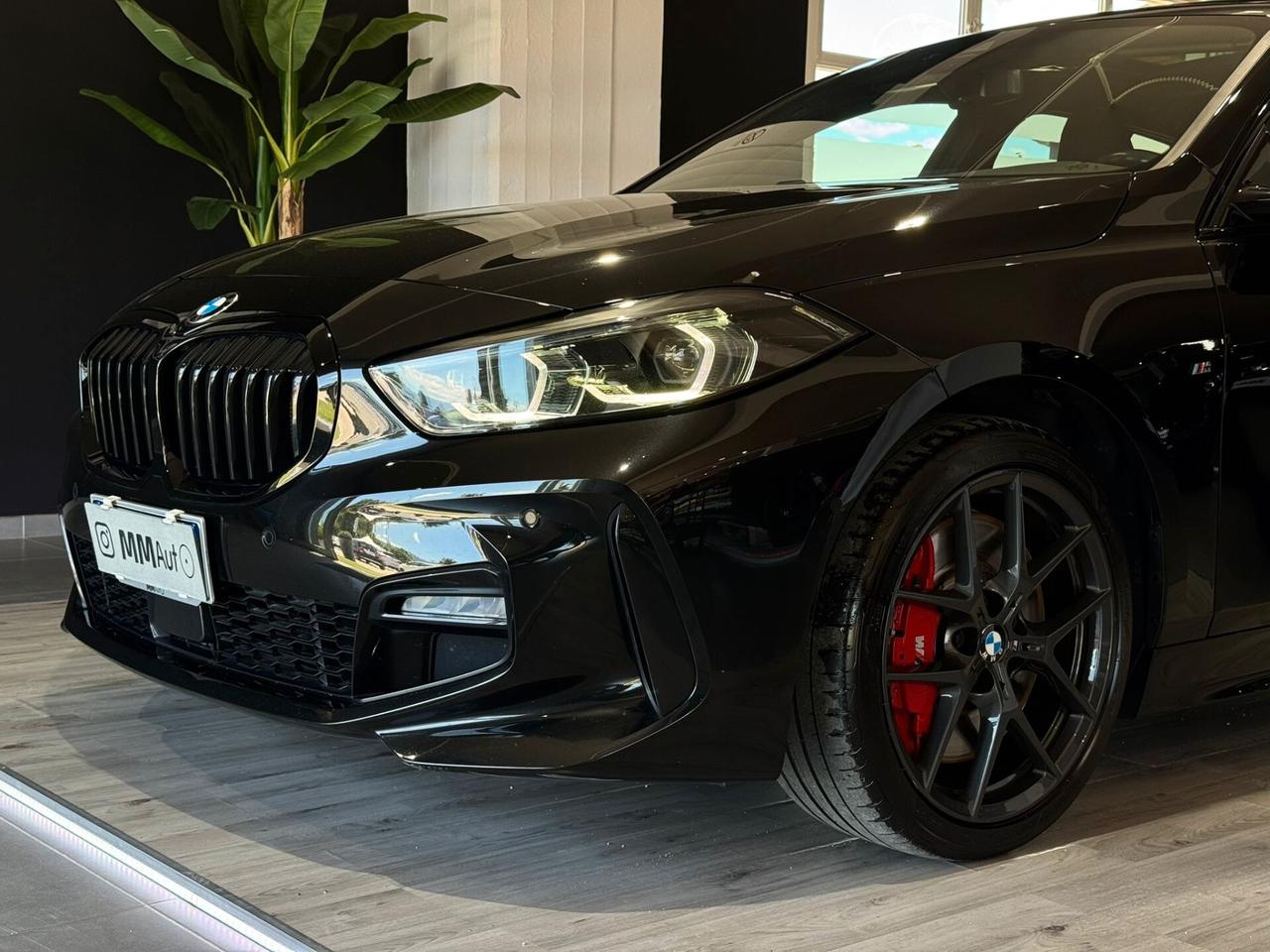 Bmw 118d 5p. M-Sport Pro Shadow