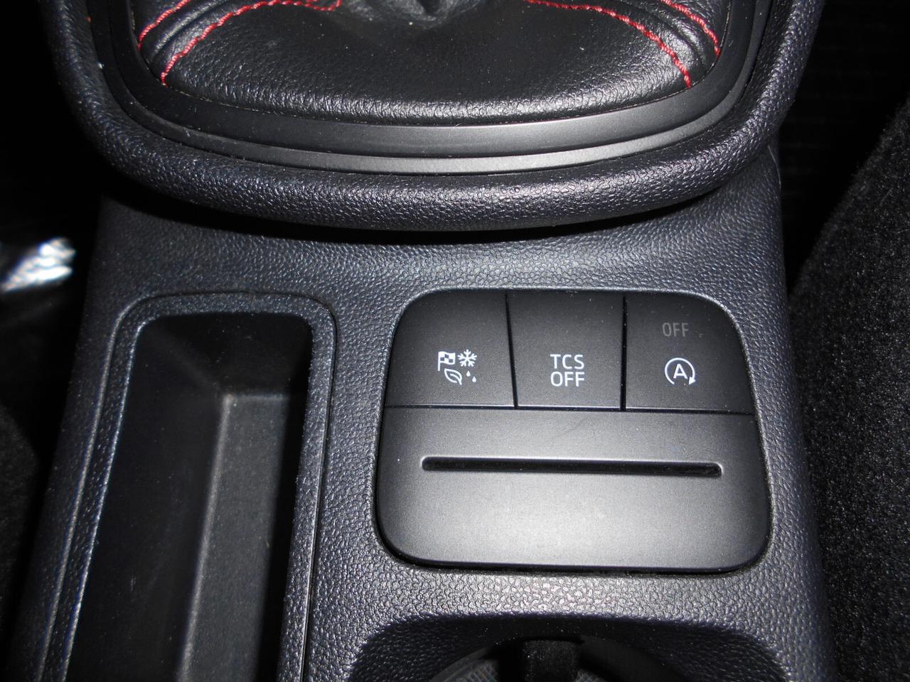 Ford Fiesta 1.0 Ecoboost Hybrid 125 CV 5 porte ST-Line