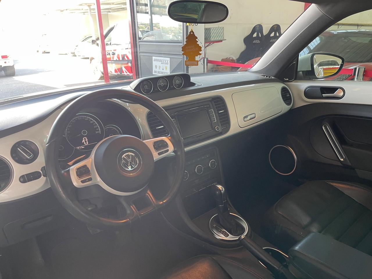 Volkswagen Maggiolino 1.6 TDI DSG Tetto Pelle PERMUTE RATE