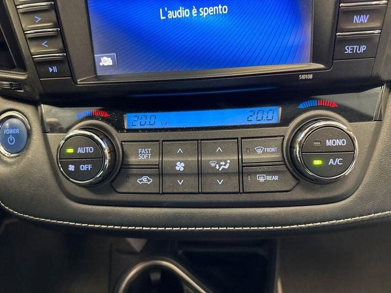 Toyota RAV4 Hybrid 2.5 HV 197cv E-CVT Dynamic 4WD