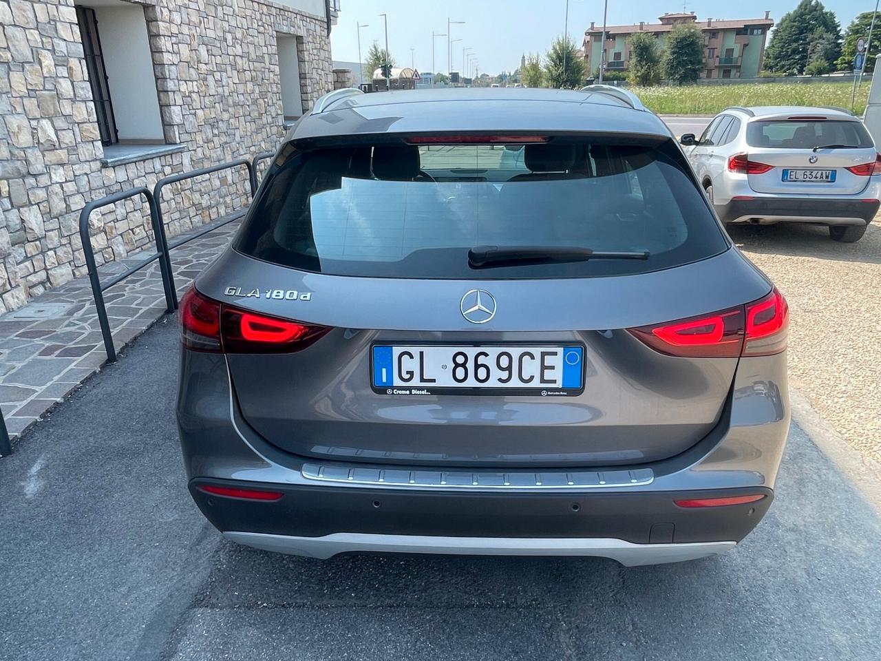 Mercedes-benz GLA 180 d Automatic Sport