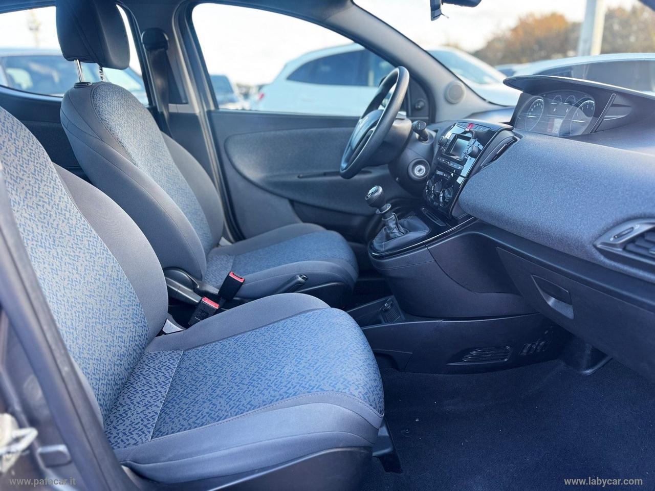 LANCIA Ypsilon 1.0 FireFly 5p.S&S Hybrid Silver