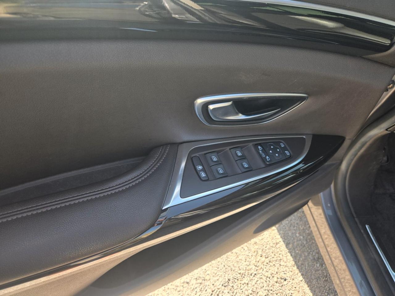 Renault Espace dCi 160CV EDC Energy Initiale Paris 4Control