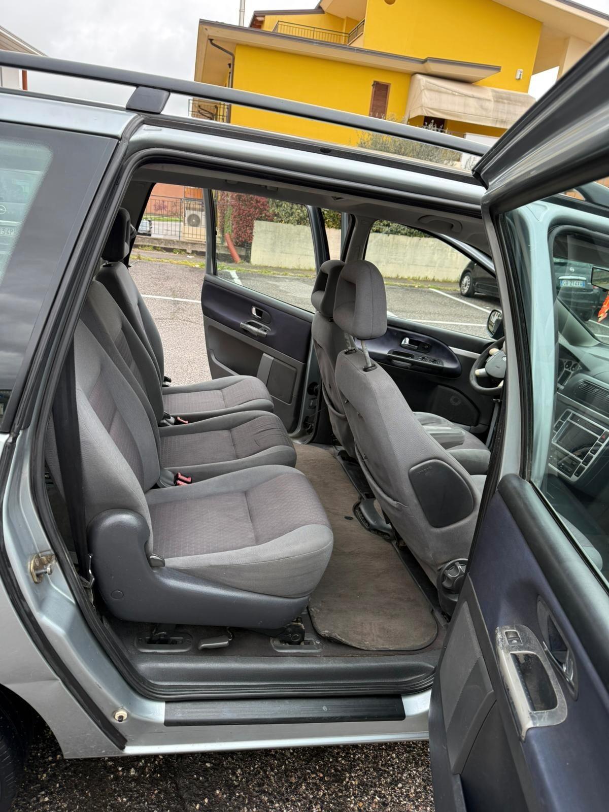Ford Galaxy 2004 1.9 TDI (130CV) 6 MARCE 7 POSTI PERFETTAMENTE FUNZIONANTE