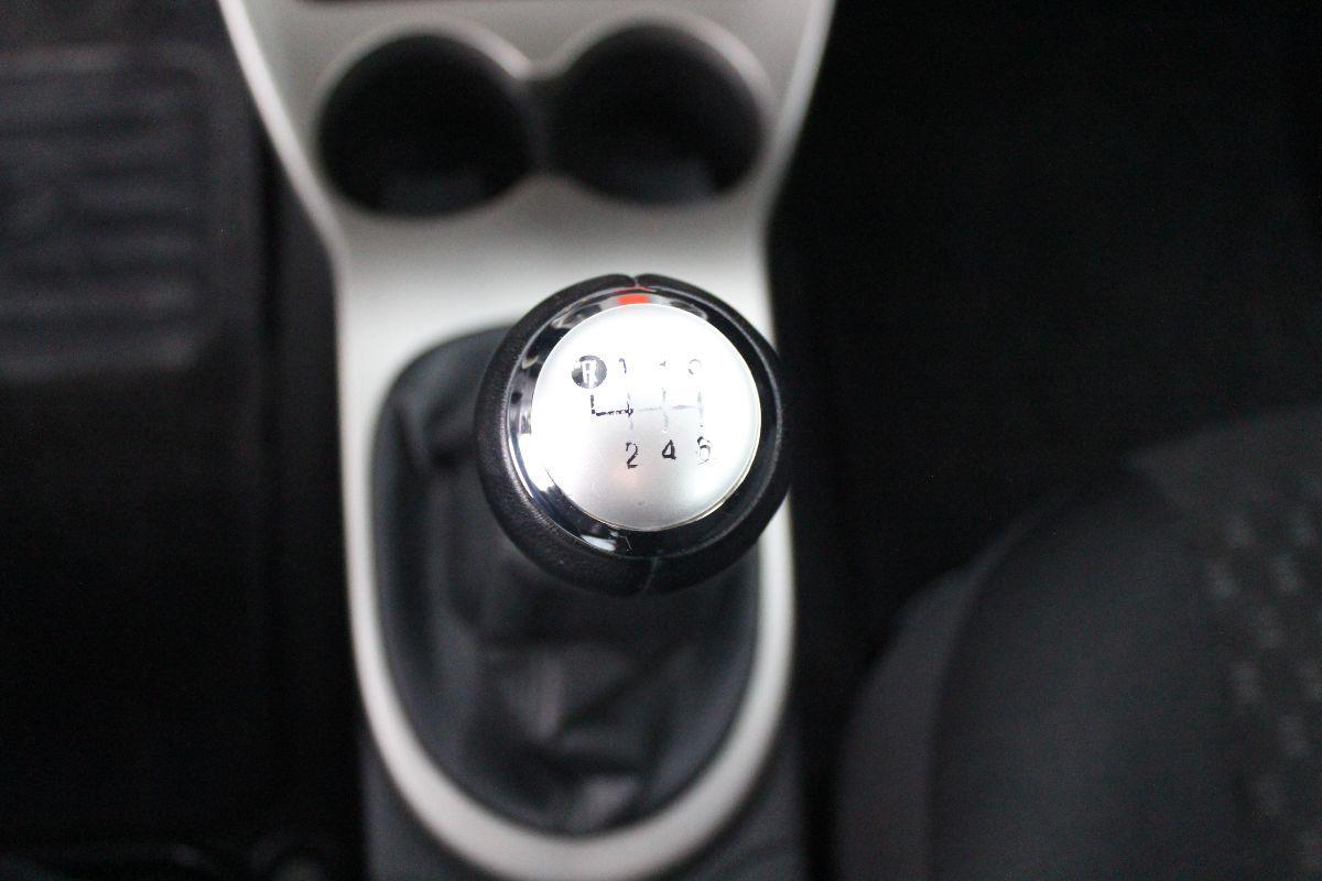 TOYOTA - Urban Cruiser - Cruiser 1.4 D-4D AWD Sol