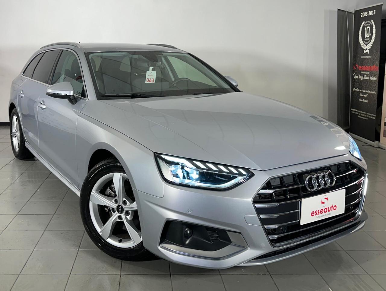 Audi A4 Avant 35 TDI/163 CV S tronic Business - FARI FULL LED!!