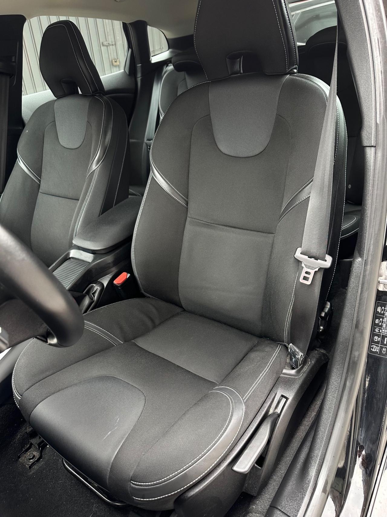 Volvo V40 D2 ‘eco’ Momentum 2.0 diesel 120cv