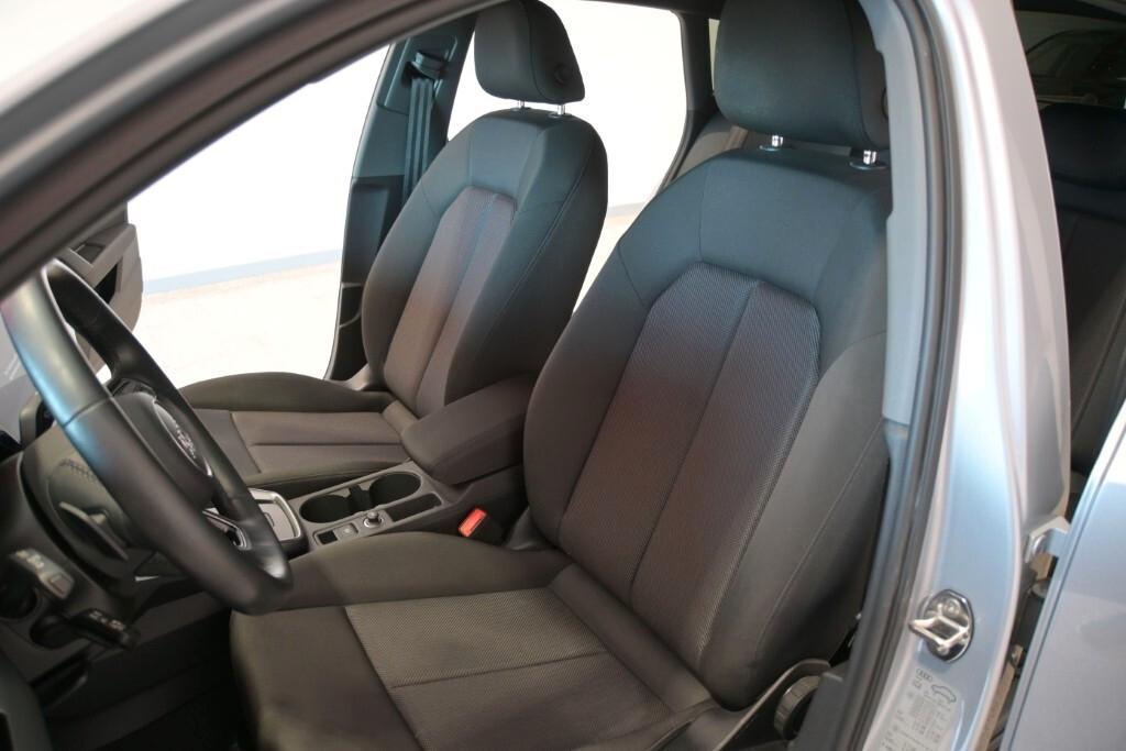 Audi A3 SPB 30 TDI Business Advanced