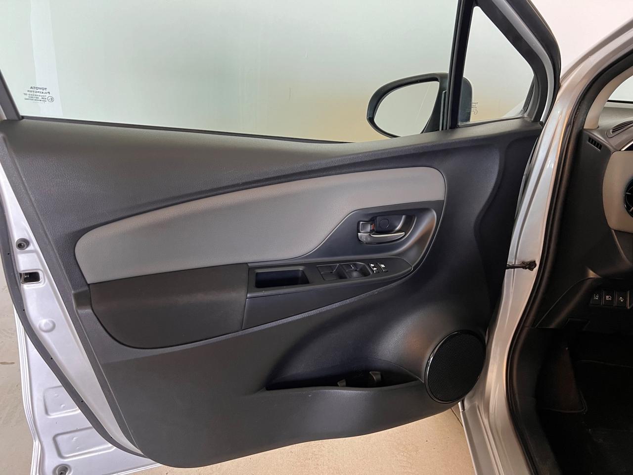 Toyota Yaris 1.5 Hybrid 5 porte Active
