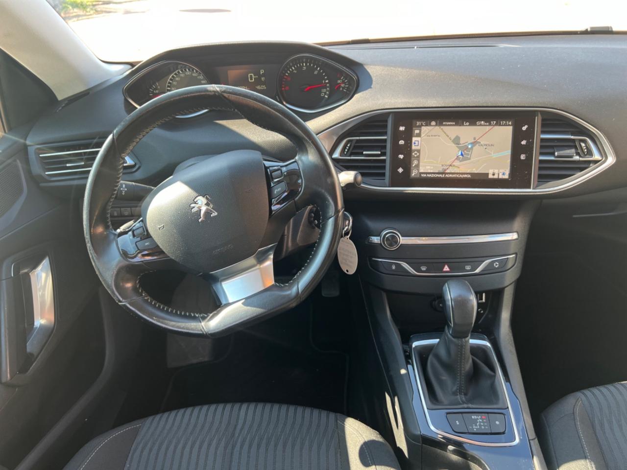 Peugeot 308 BlueHDi 120 S&S EAT6 SW Allure