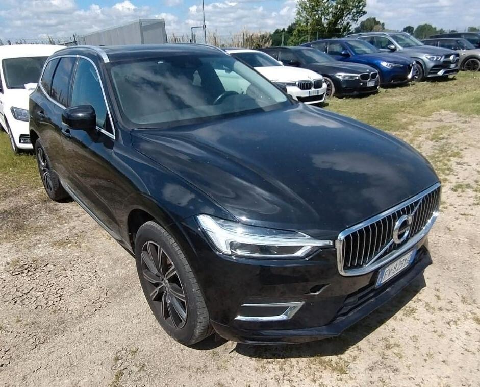 Volvo XC 60 XC60 D4 AWD Inscription TETTO NAVY PELLE LED 19