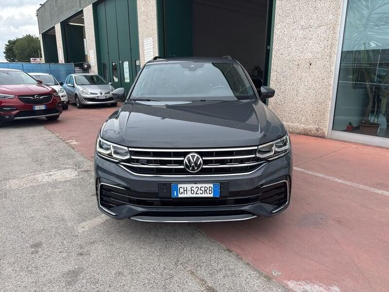 Volkswagen Tiguan 2.0 TDI 150 CV DSG 4MOTION R-Line