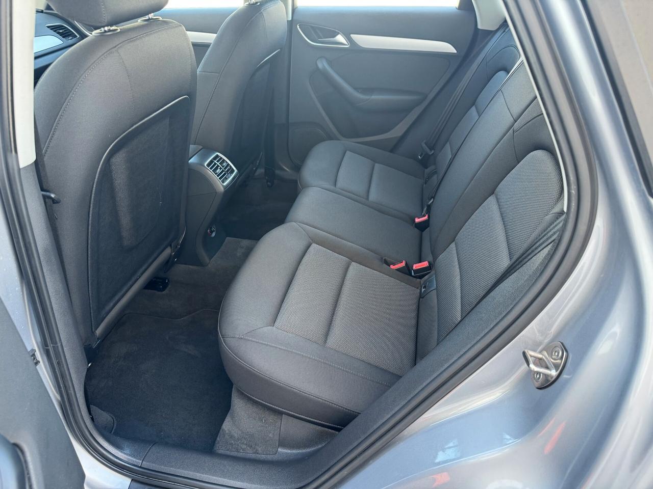 Audi Q3 2.0 tdi Business 120cv NO VINCOLI