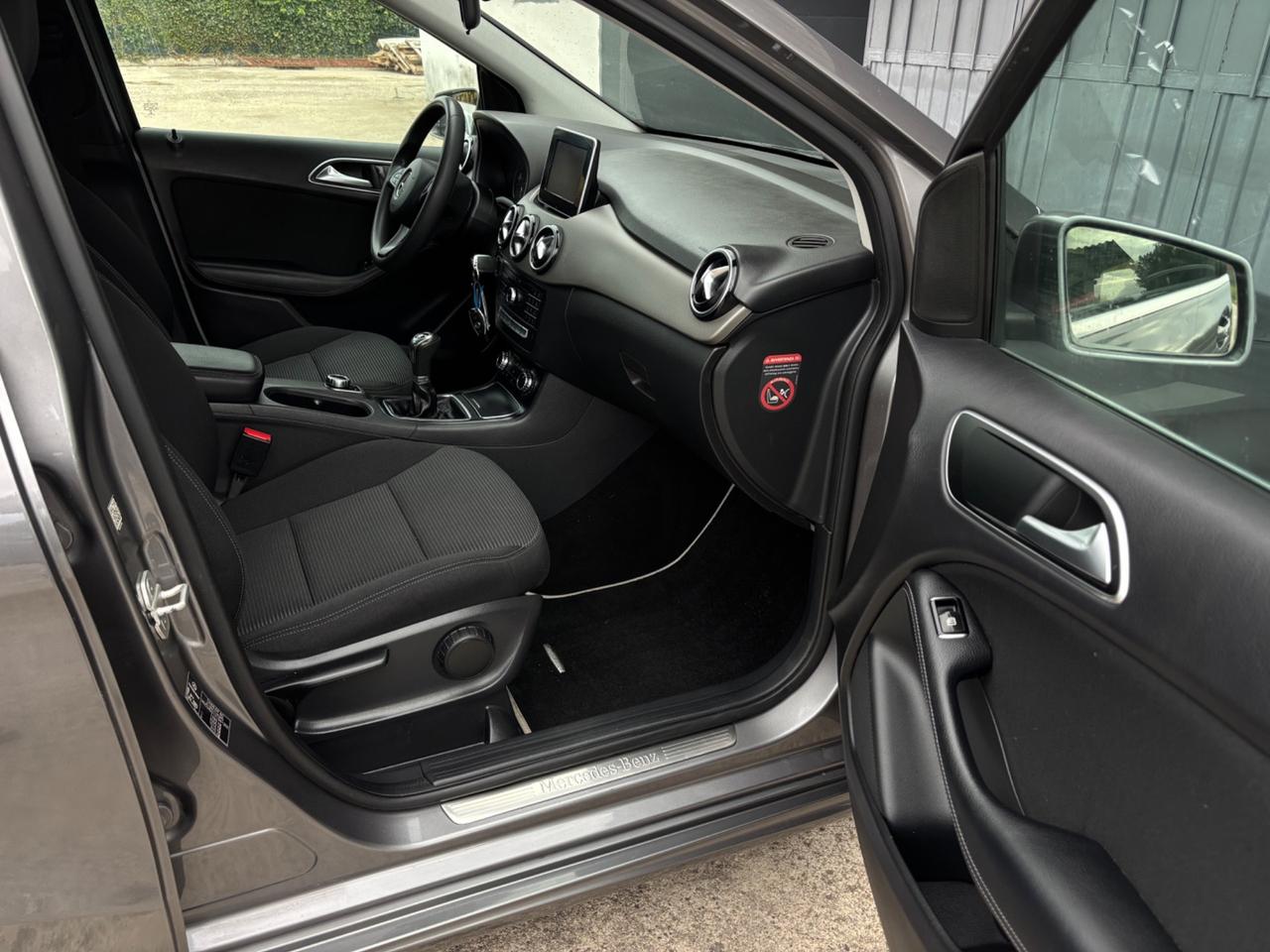 Mercedes classe B 180. Neopatentati. Garanzia