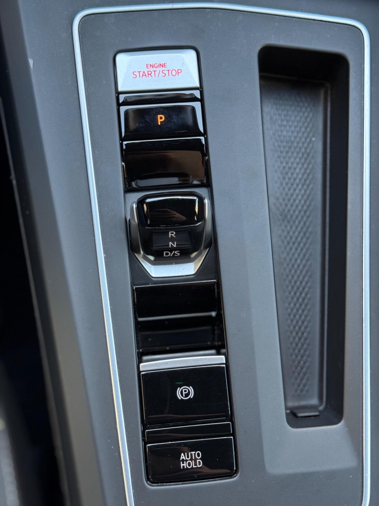 Volkswagen Golf GTD 2.0 Tdi 200CV DSG FARI IQ