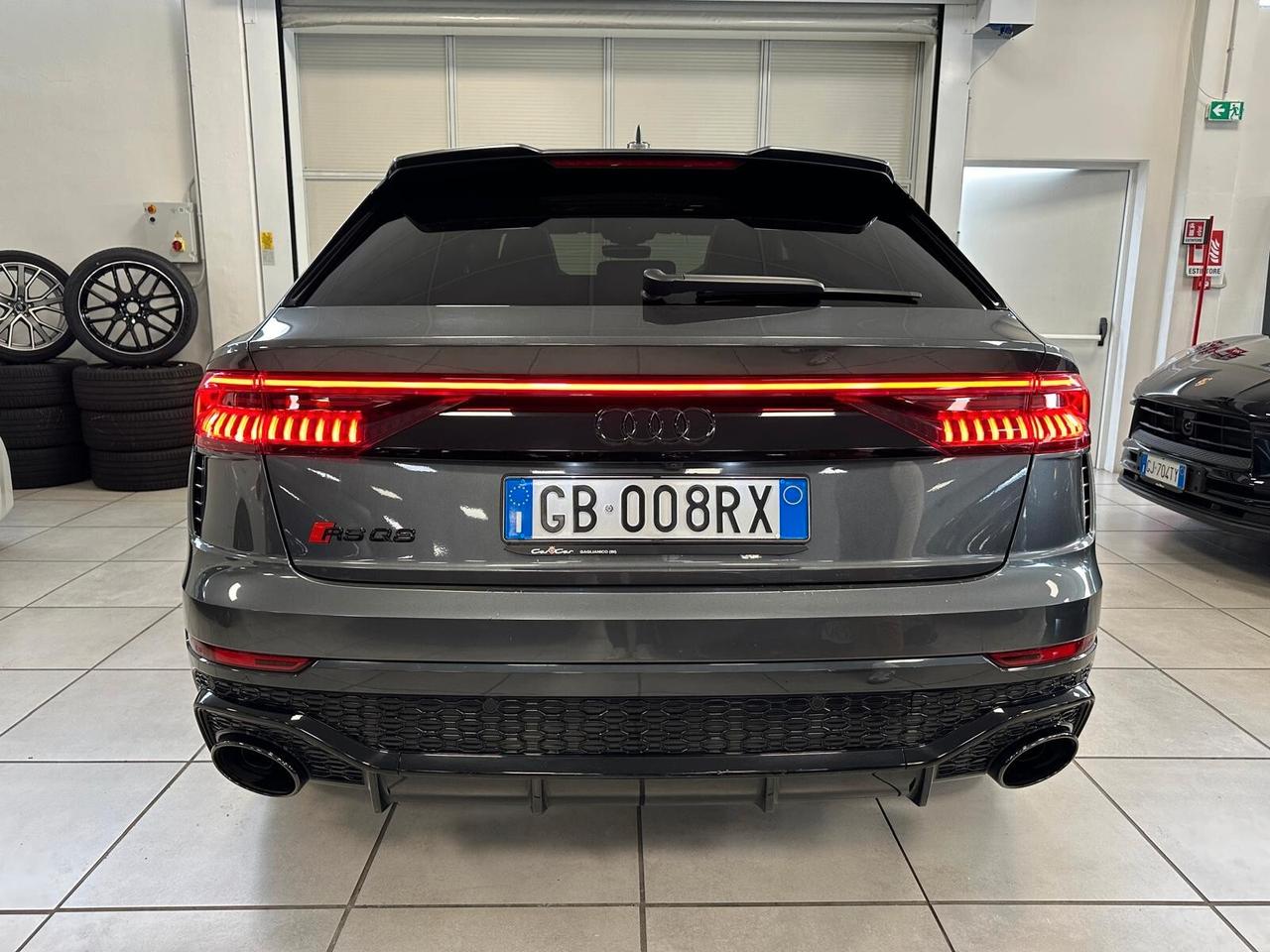 Audi RS Q8 TFSI V8 quattro tiptronic