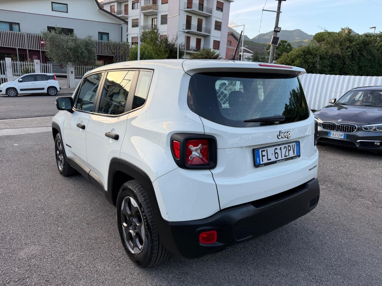 Jeep Renegade 1.6 Mjt Sport