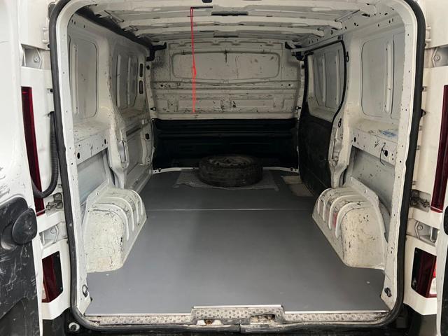 RENAULT Trafic T27 2.0 dCi 150CV Energy Advance-FULL OPT