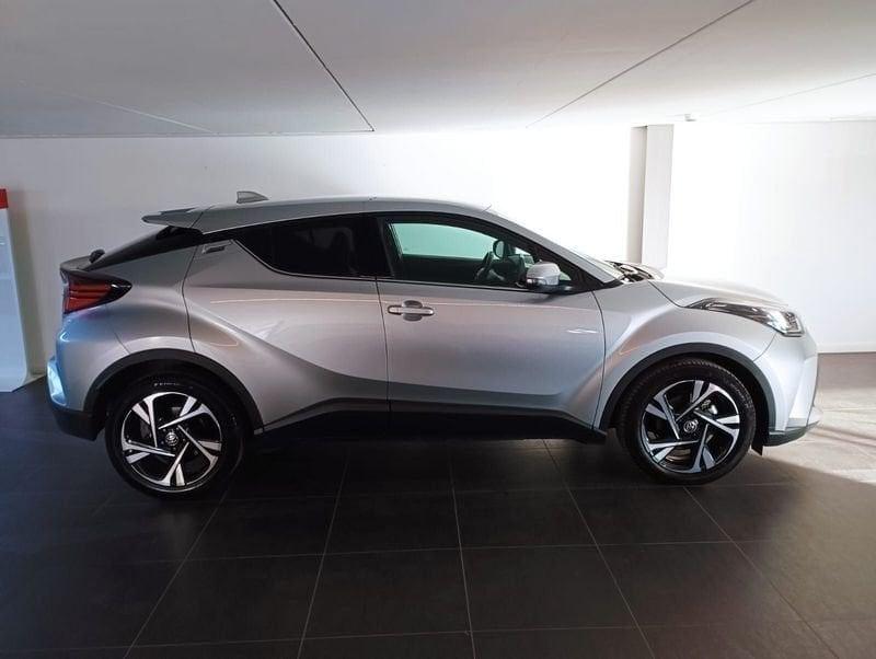 Toyota C-HR 1.8 Hybrid E-CVT Trend