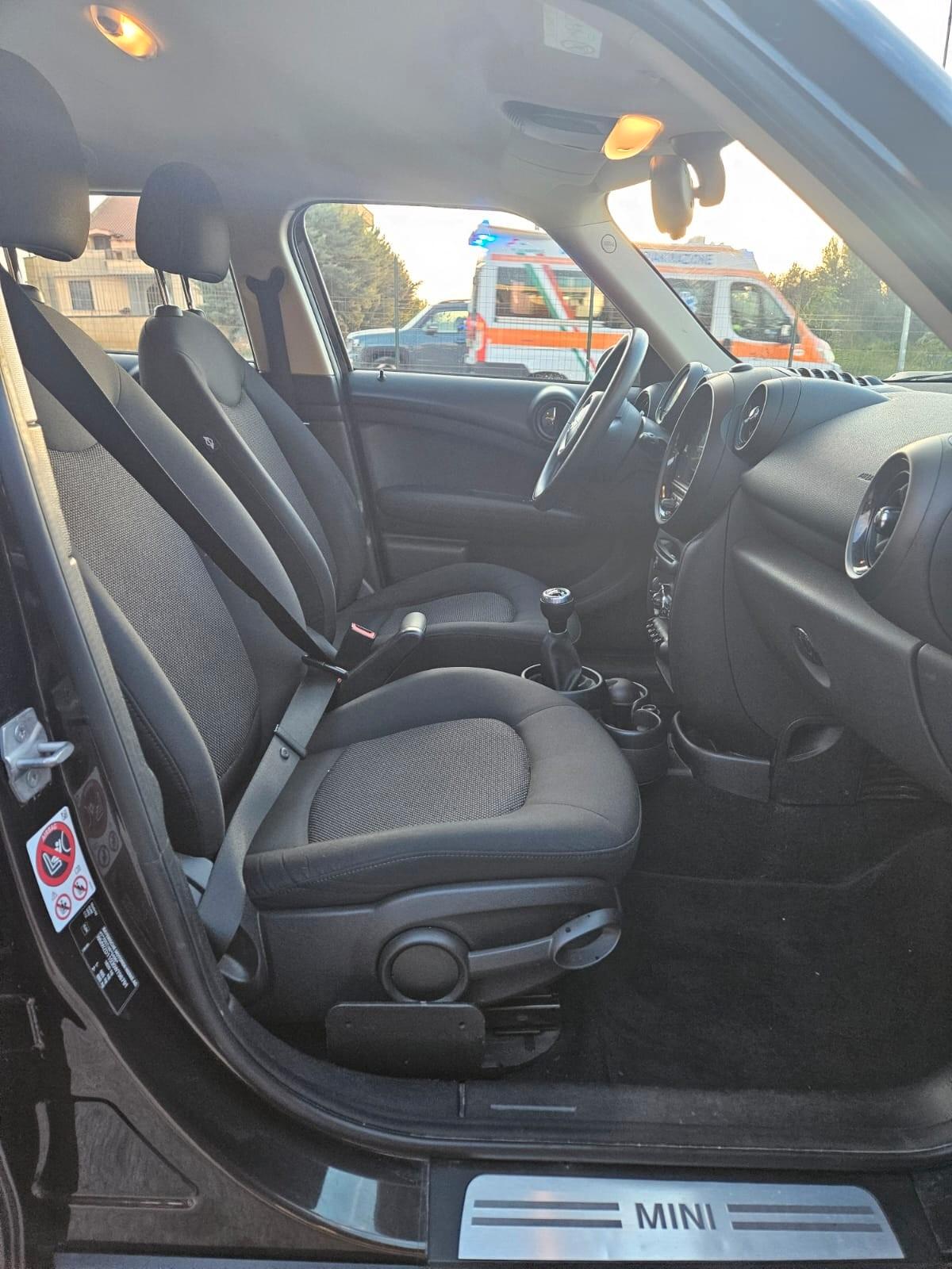 Mini Cooper D Countryman 1.6D 90CV 2016