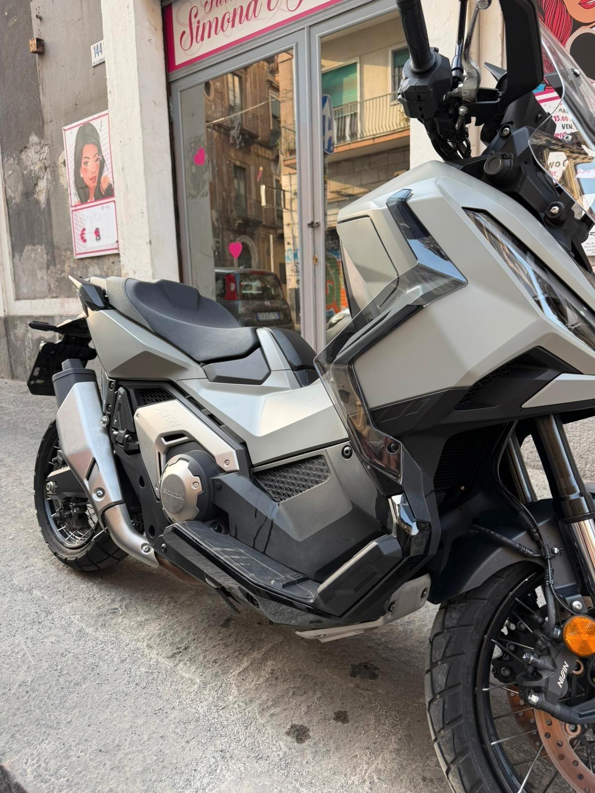 Honda X-ADV 750