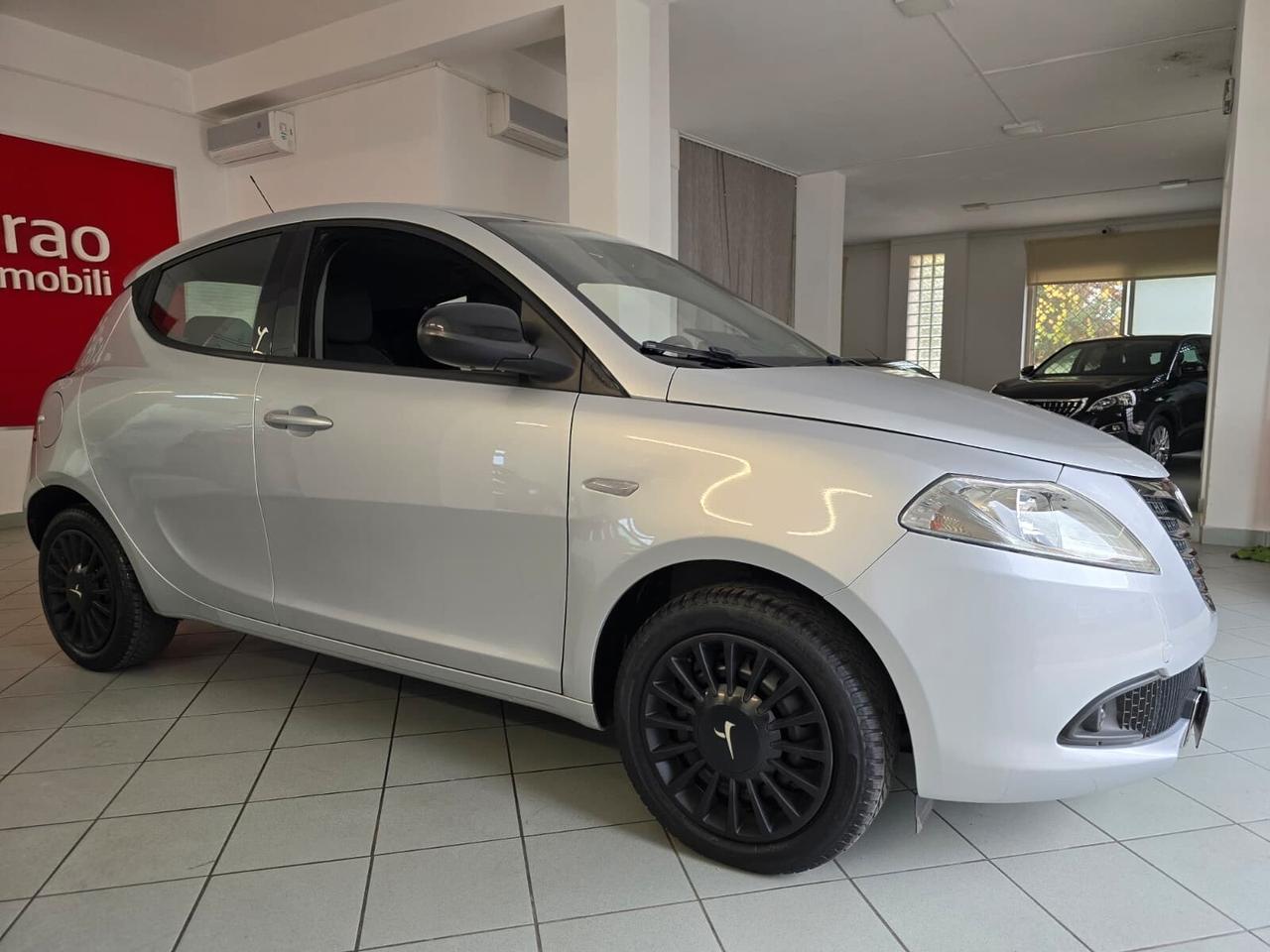 Lancia Ypsilon 1.3 MJT S&S Elefantino