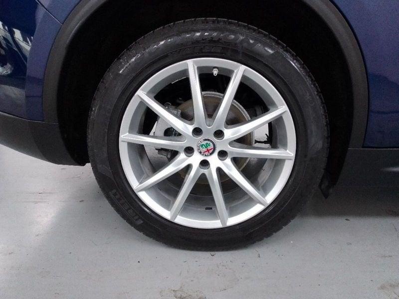 Alfa Romeo Stelvio 2.2 t Executive Q4 210cv auto my19