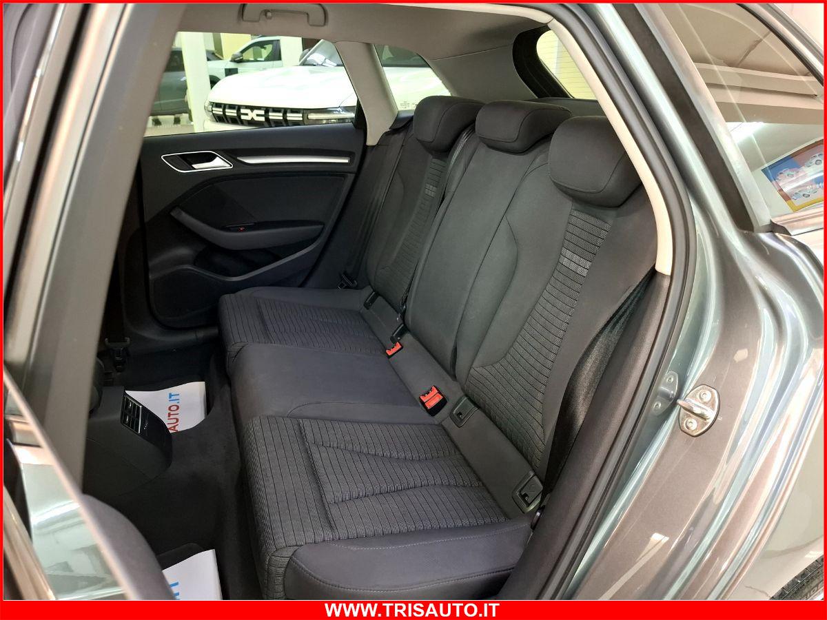 AUDI A3 SPB 1.6 Tdi S-Tronic Ambition NEOPATENTATI (FARI LED+NAVI)