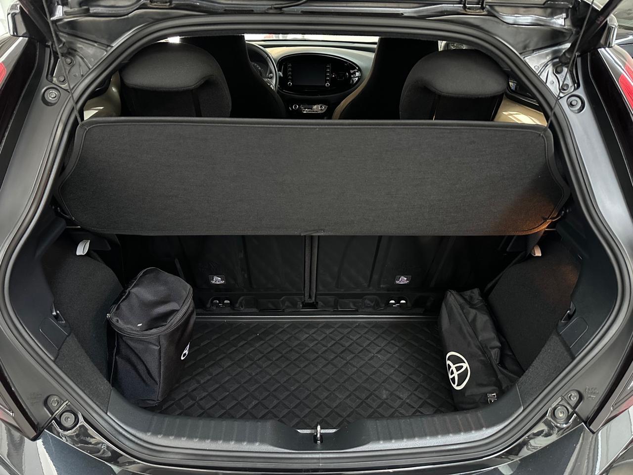 Toyota Aygo X 1.0 VVT-i 72 CV 5 porte Lounge S-CVT