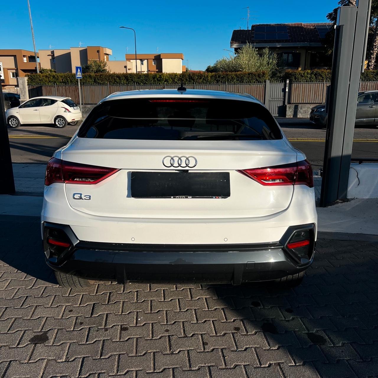 Audi Q3 35 TDI S tronic line edition