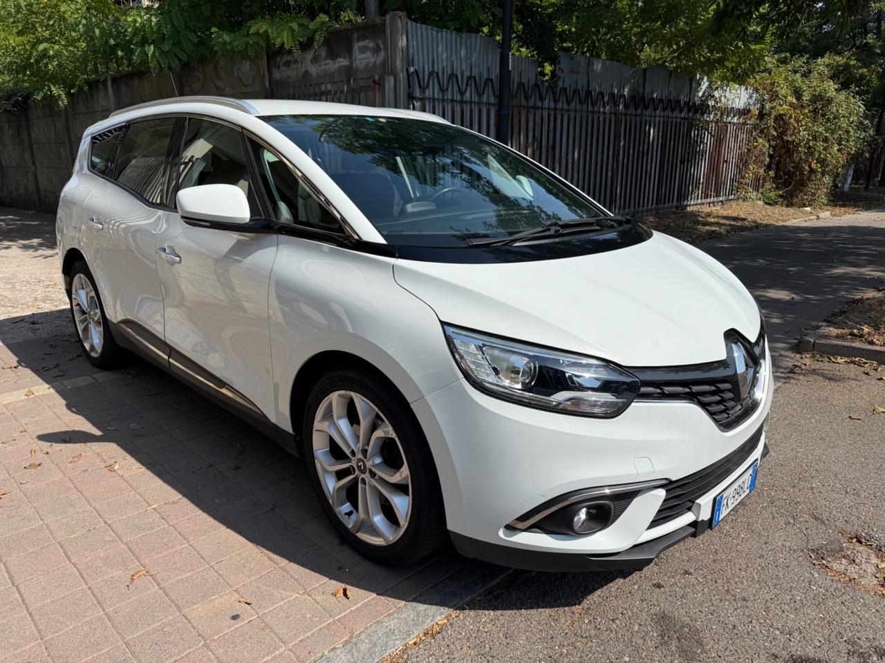 Renault Grand Scenic dCi 8V 110 CV Energy Bose