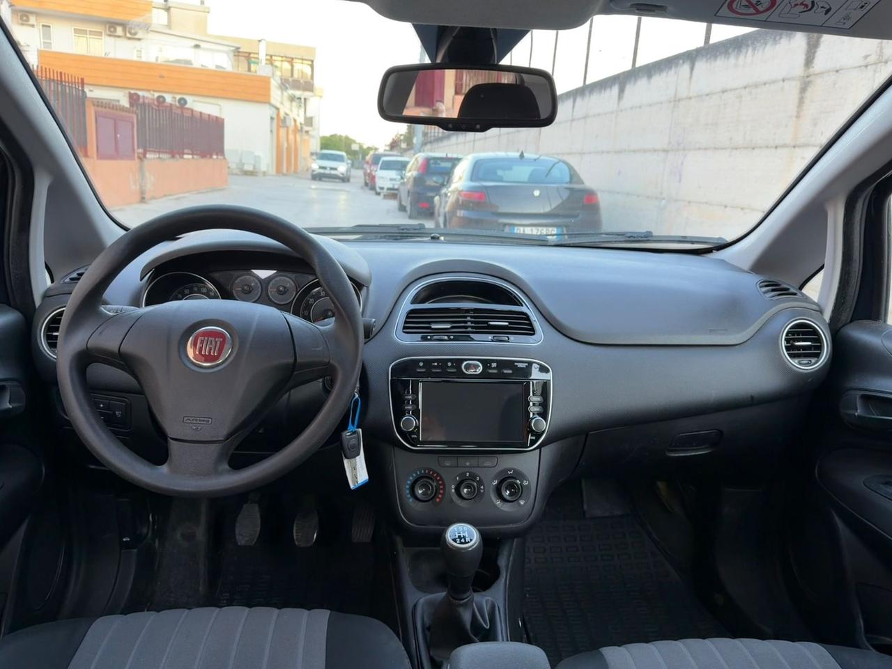 Fiat Punto 1.3 MJT II S&S 95 CV 5 porte Street