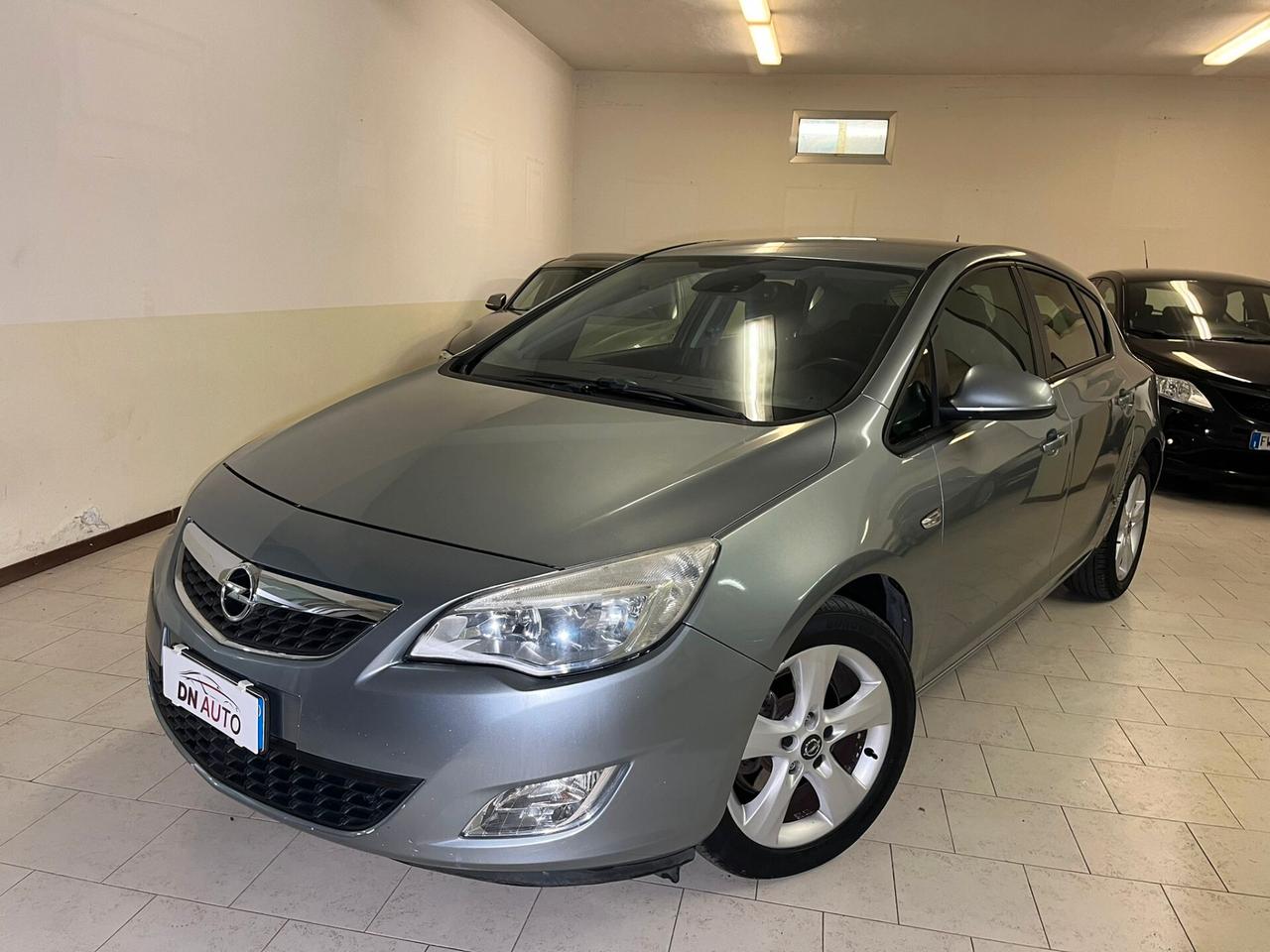 Opel Astra 1.7 CDTI 110CV 5 porte Cosmo
