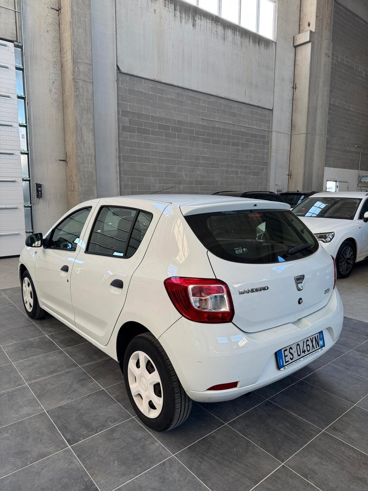 Dacia Sandero 1.2 75CV Lauréate