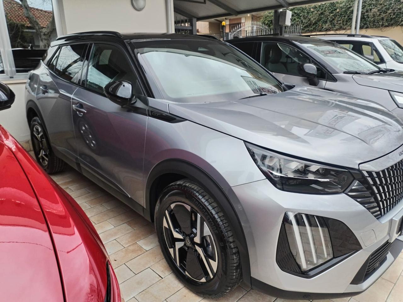 Peugeot 2008 Hybrid 145 e-DCS6 GT