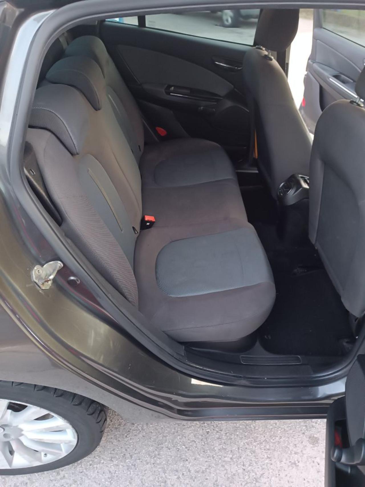 FIAT Bravo 1.6 MJT 120 CV DPF Emotion