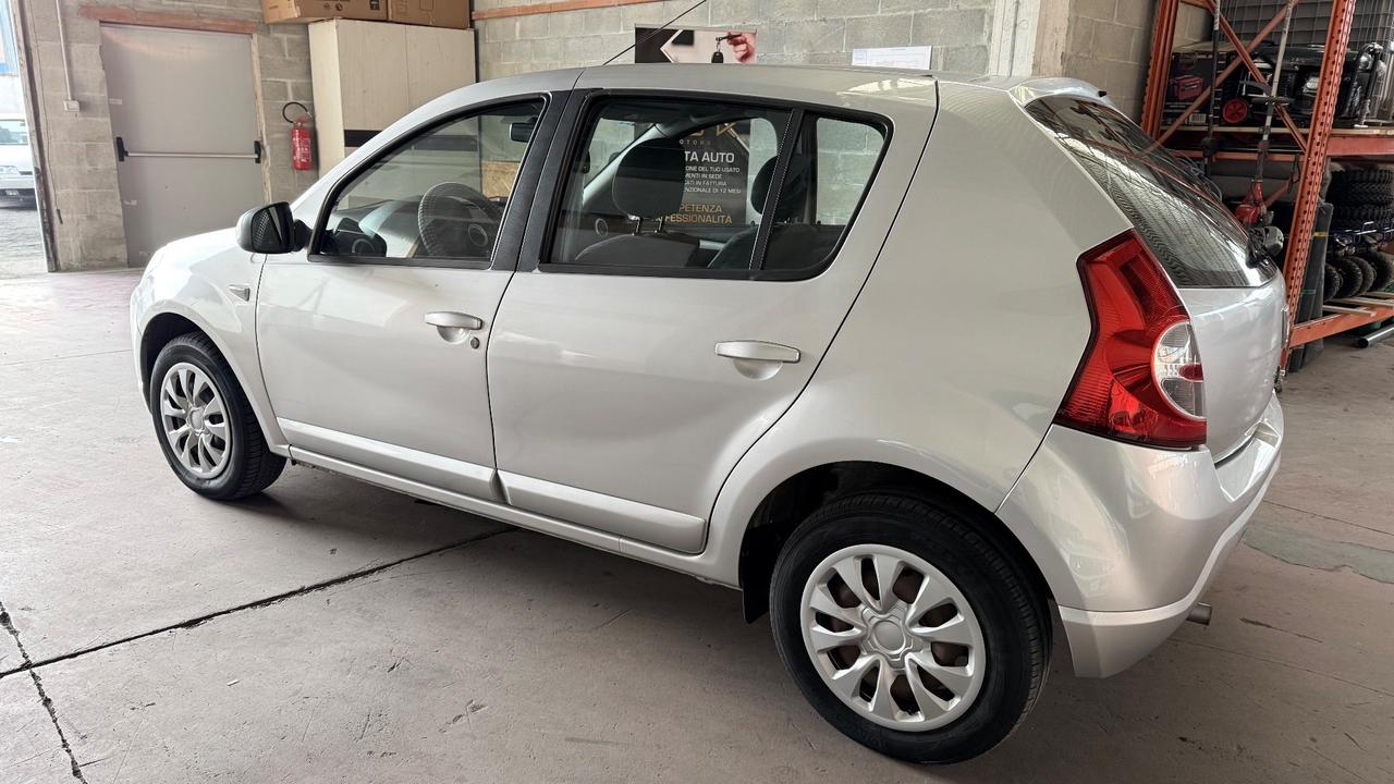 Dacia Sandero 1.4 8V GPL Ambiance
