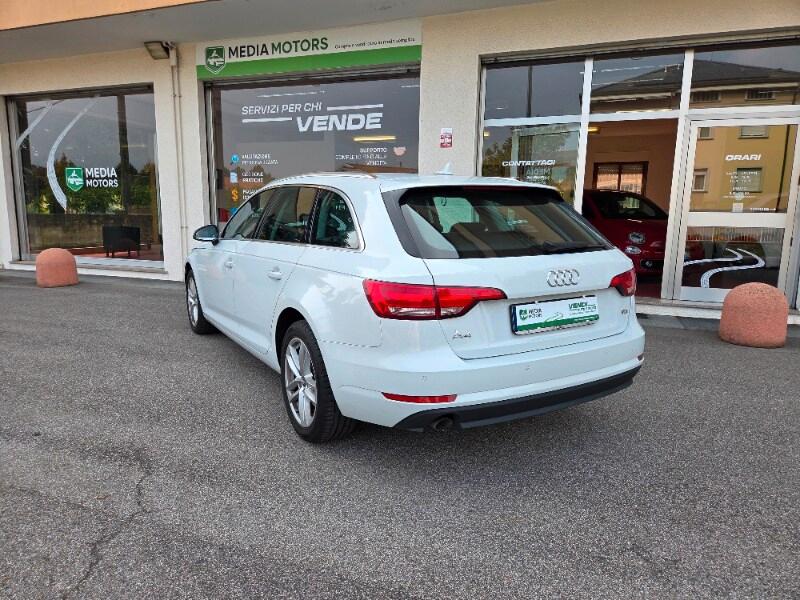 AUDI A4 5ª serie A4 Avant 2.0 TDI 150 CV S tro...