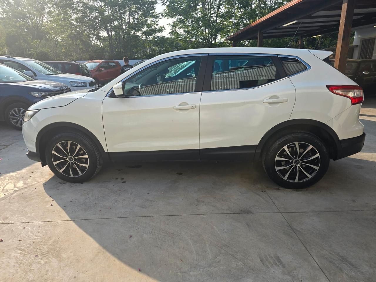 Nissan Qashqai 1.5 dCi DPF Acenta