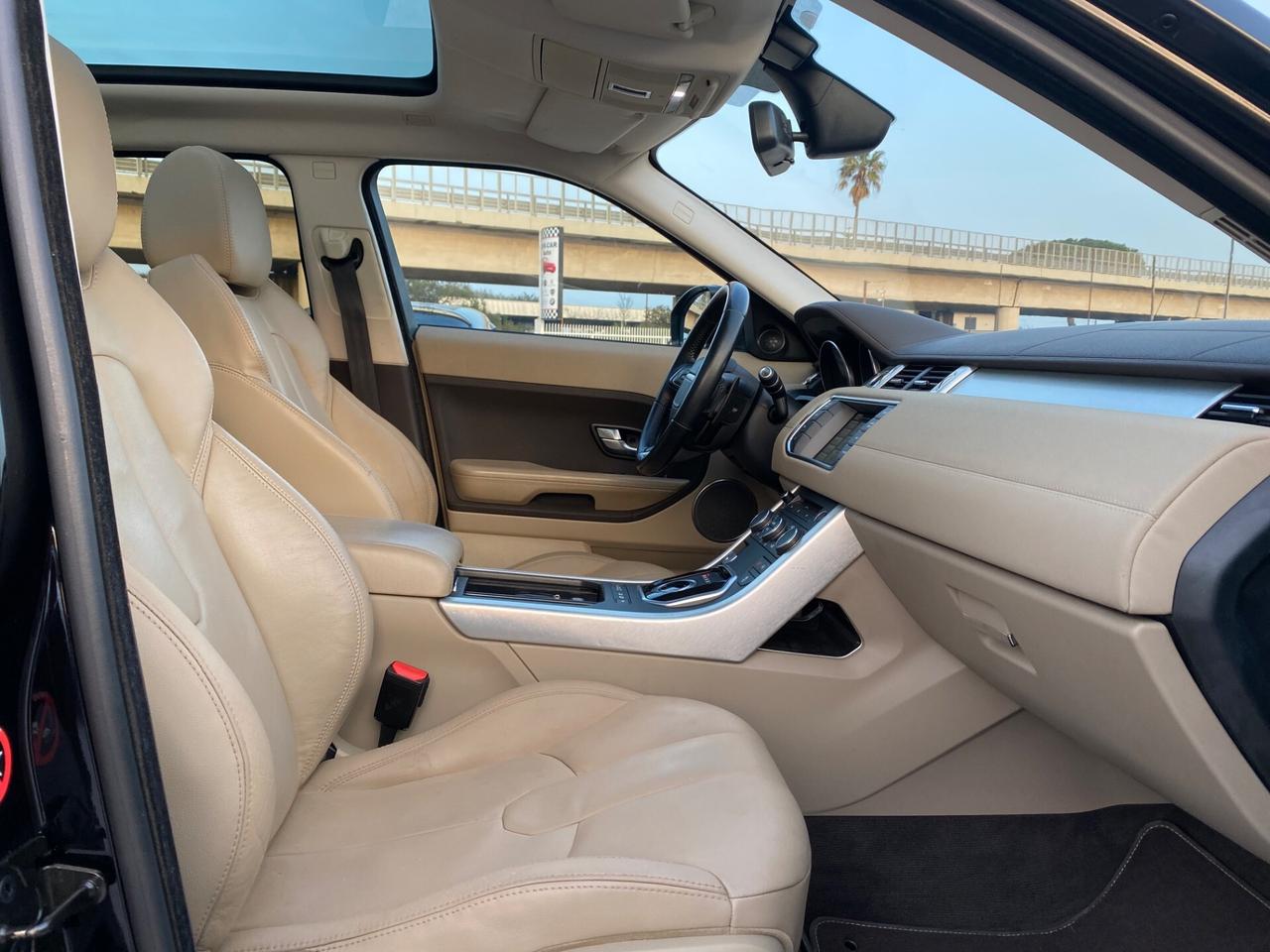 Land Rover Range Evoque 2.2 TD4 5p. Prestige