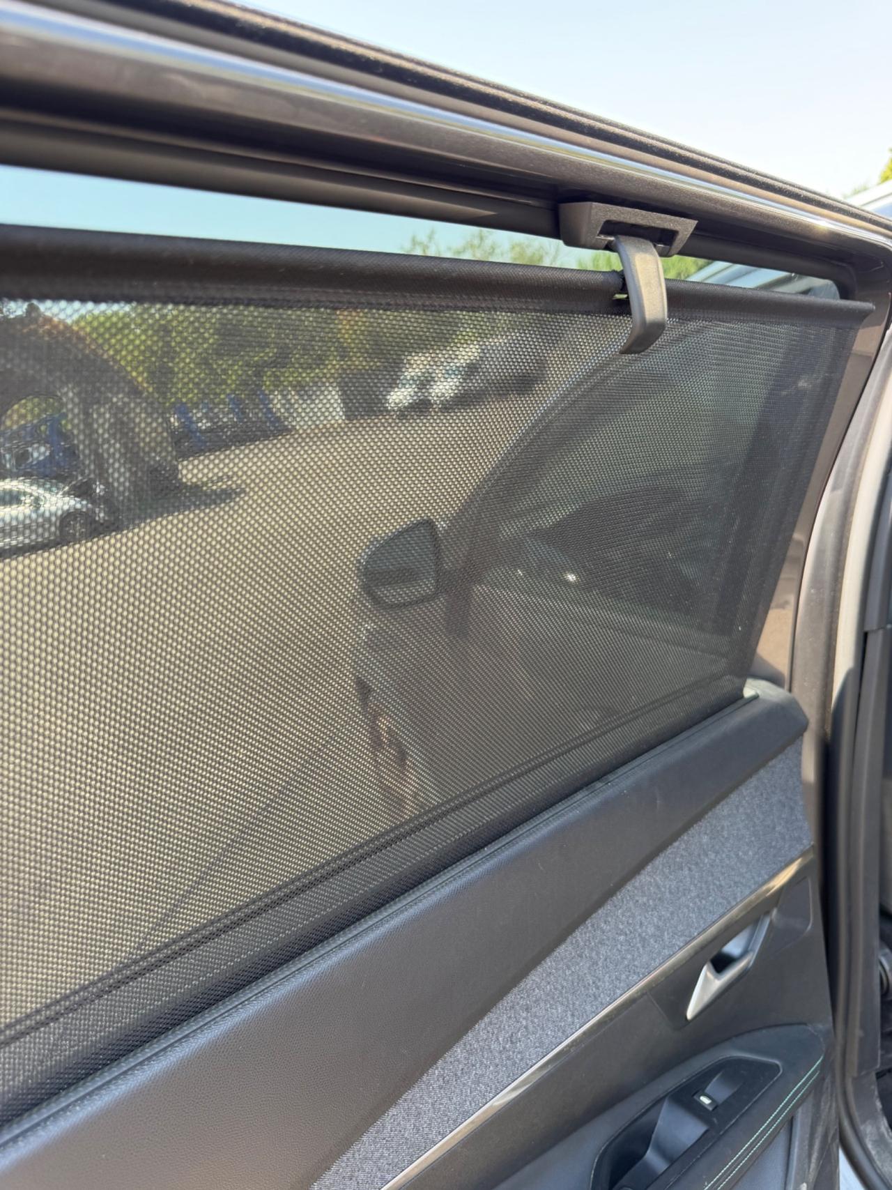 Peugeot 5008 Allure 1.5 Diesel SINISTRATA
