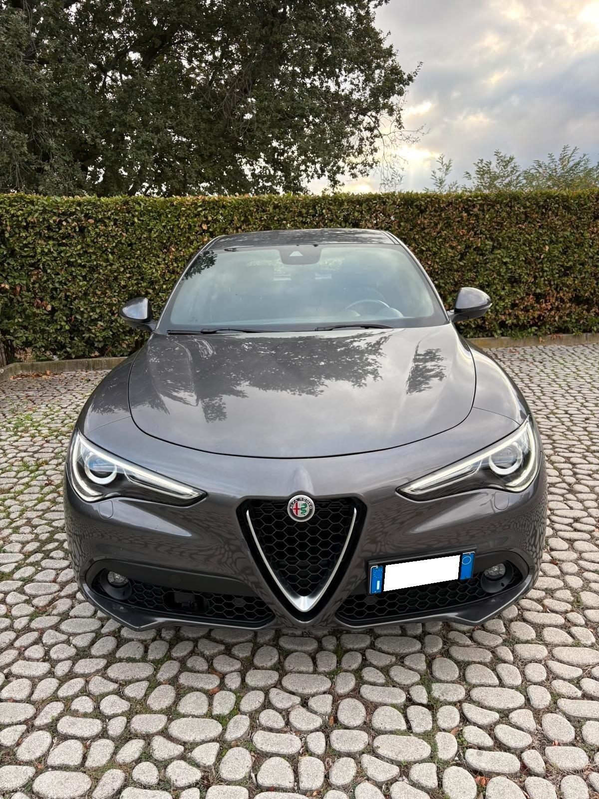 ALFA Stelvio 2.2Mjt 190CV AT8 Q4 Business - 2023