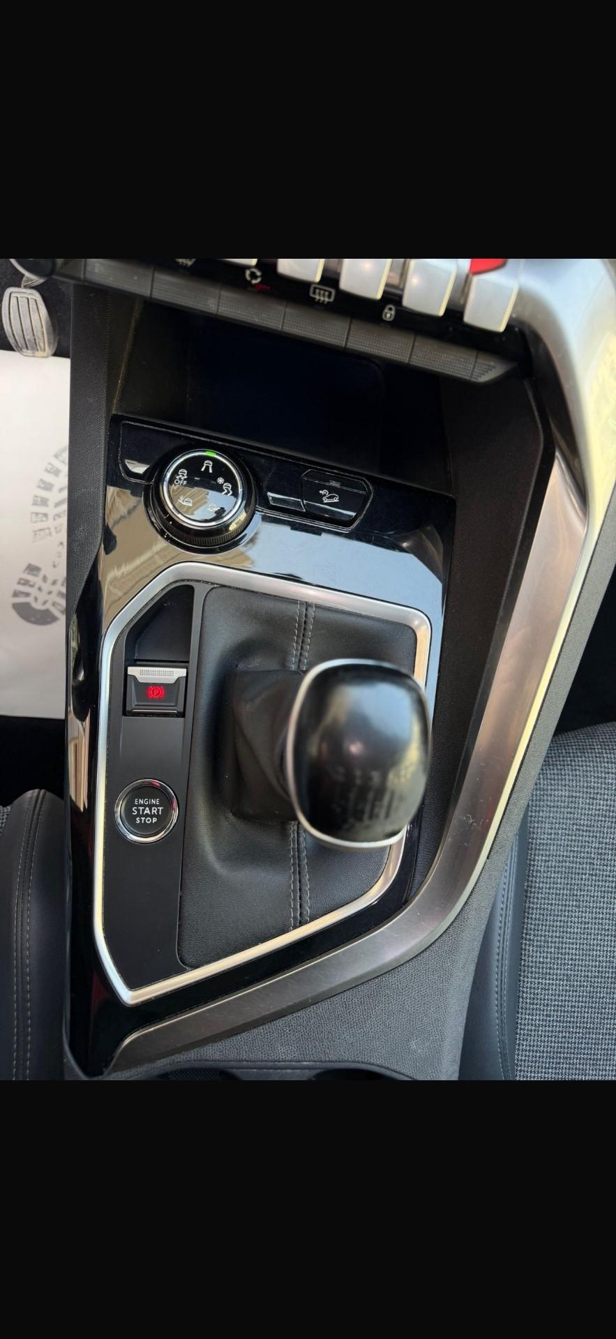 Peugeot 3008 PureTech Turbo 130 S&S Allure