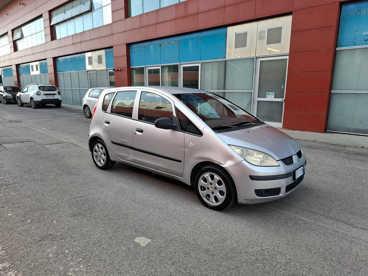 Mitsubishi Colt