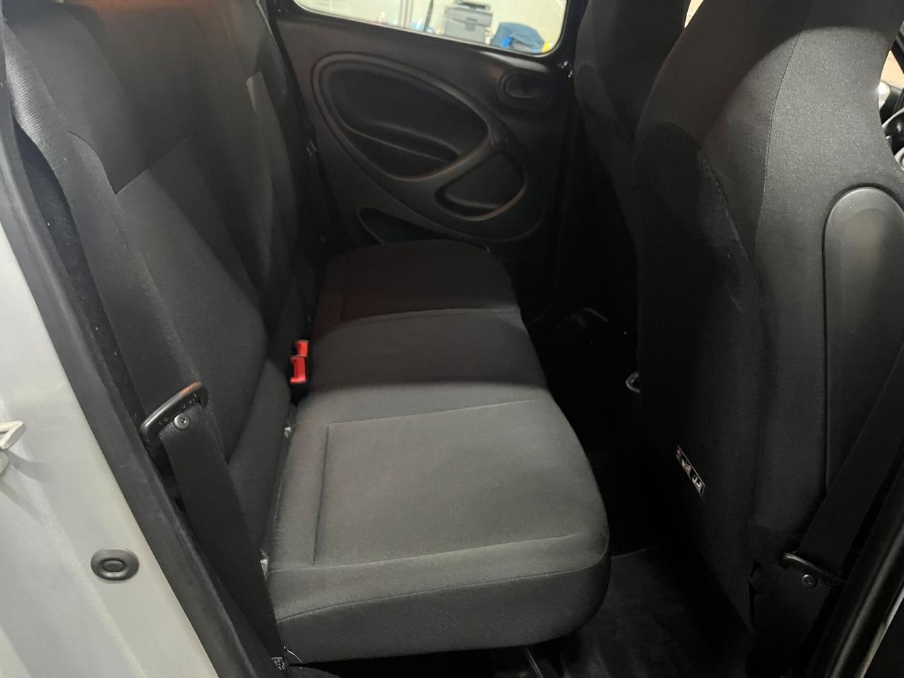 Smart ForFour 1.0 Passion (4 posti)