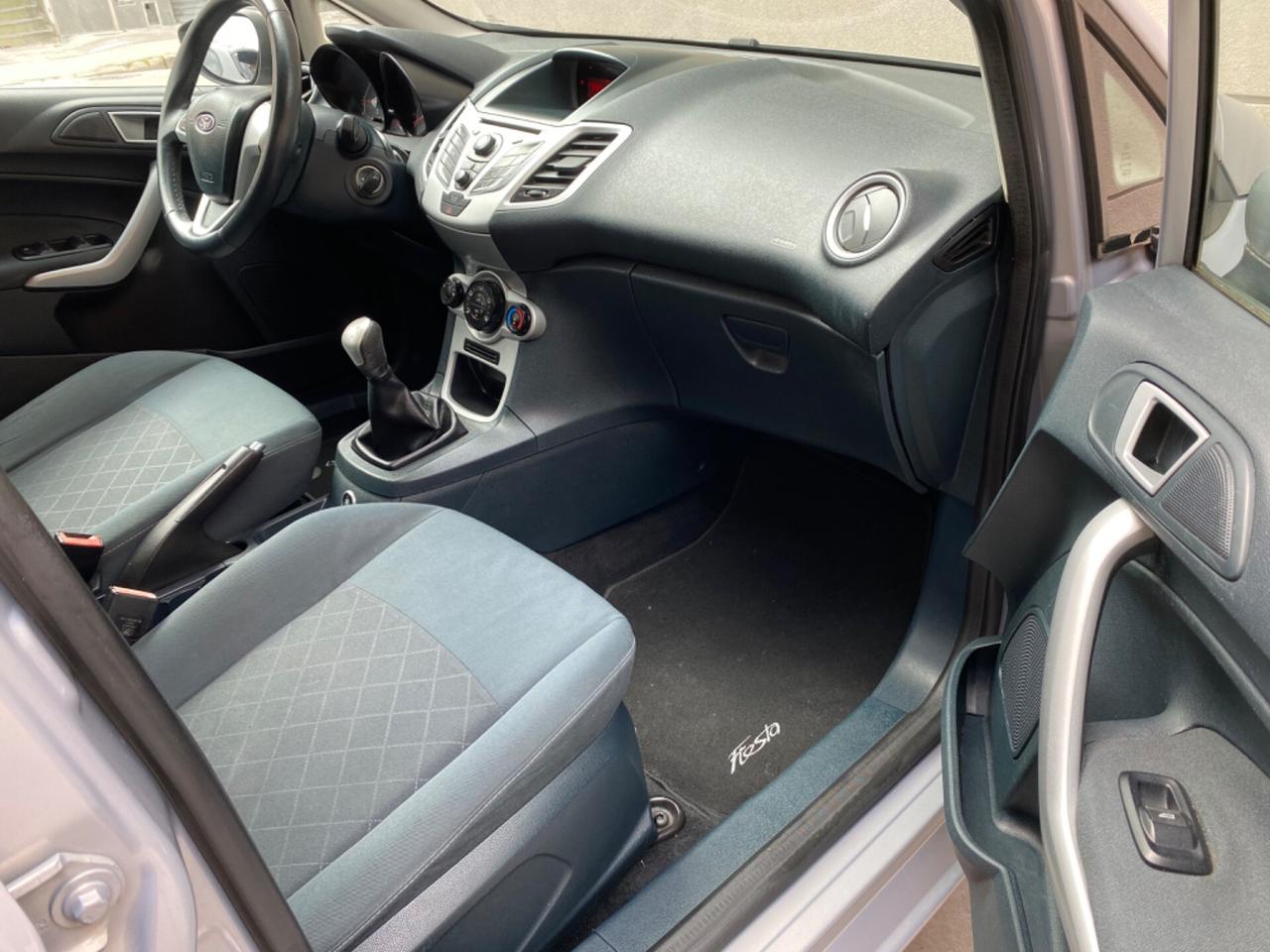 Ford Fiesta 1.4 GPL Casa Madre